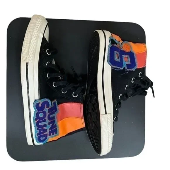 CONVERSE X SPACE JAM KIDS CHUCK 70 HI (BLACK/MANTRA ORANGE/MULTI) size 3. Sneakers